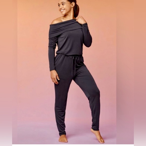 Tess off the shoulder Fabletics jumpsuit - Picture 1 of 4